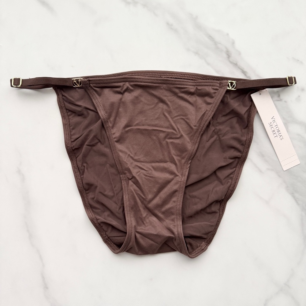 NWT VICTORIA’S SECRET LOVE CLOUD SMOOTH ADJUSTABLE STRING BIKINI PANTY IN GANACH